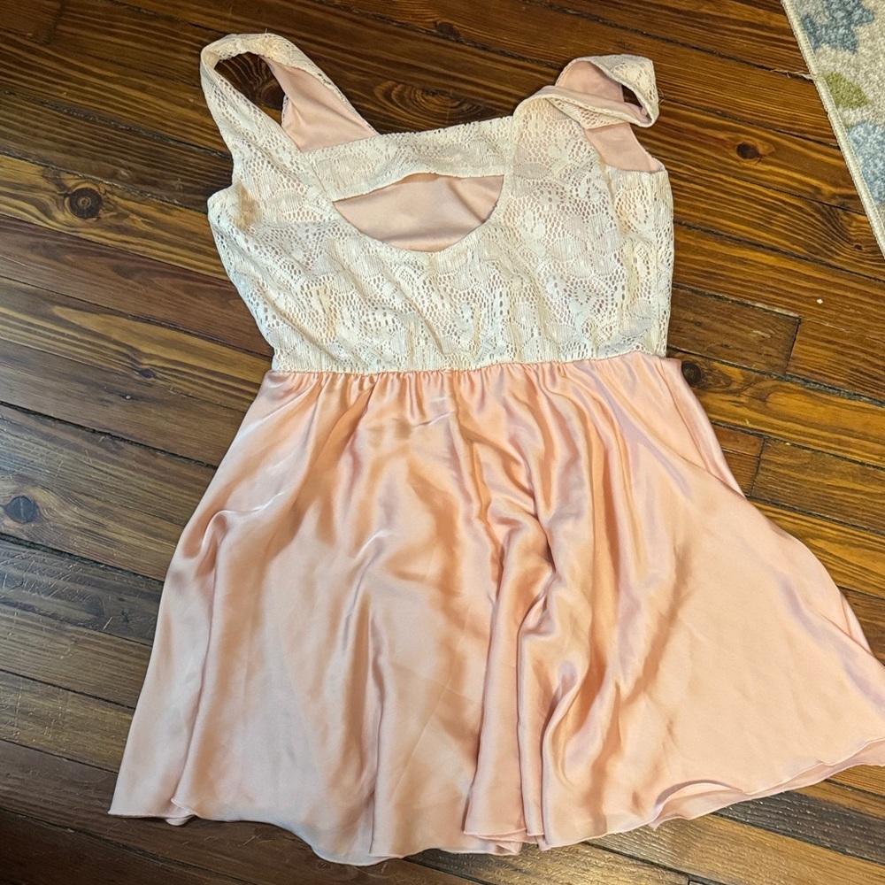 As U Wish Cream and Pink Lace dress - Picture 4 of 4